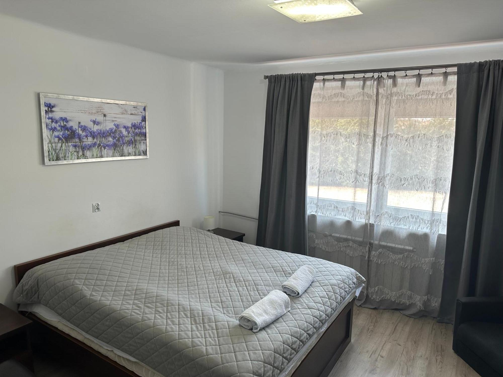 Dukat Hotell Horyniec Exteriör bild